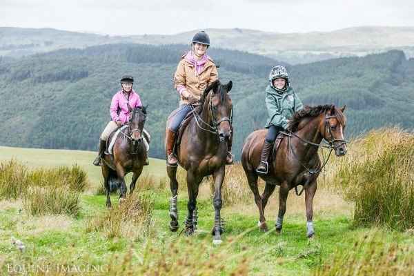 3 Riders Mynydd Mallan